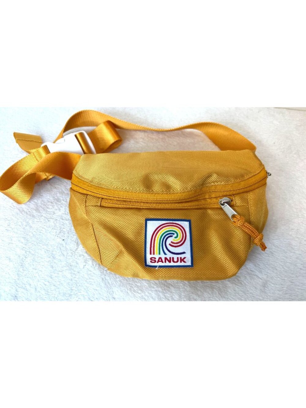Sanuk Fanny Pack Waist Bum Bag Golden Yellow Rainbow Logo Adjustable Strap